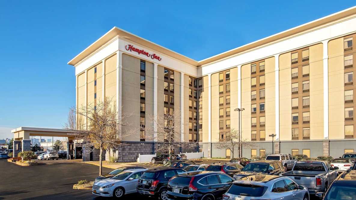 Select Parking at Hampton Inn - Photo 1