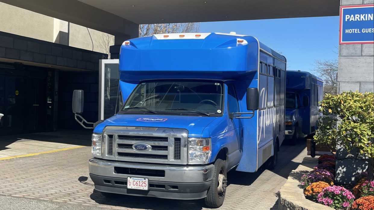 Select Parking at Hampton Inn - Gallery 2